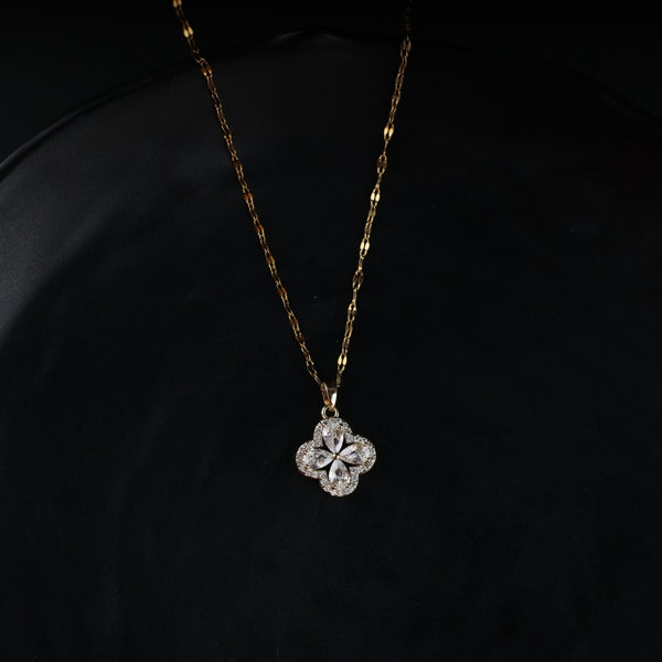 Silver Flower Pendant Necklace