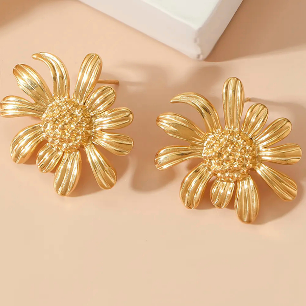 Anti Tarnish Cute Flower Stud Earring