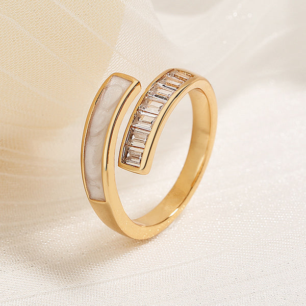 Golden Nail Screw Baguette Zirconia Ring