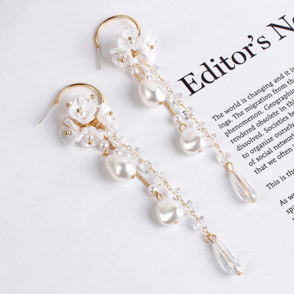 white flower teassel long ear ring