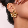 Anti tarnish golden luxury earrings