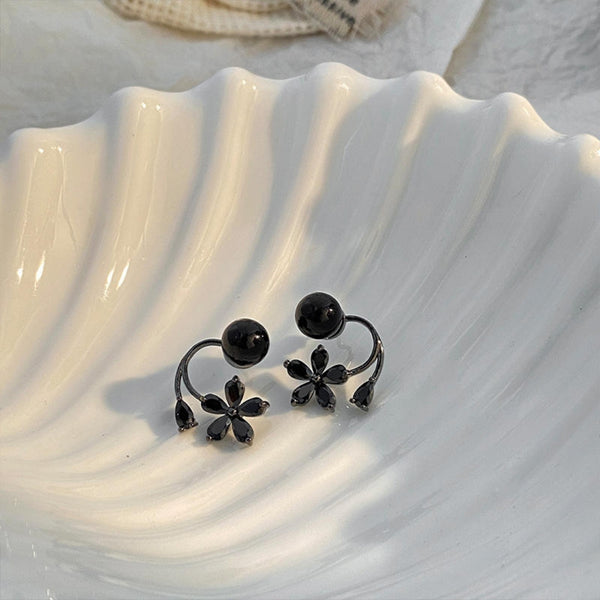 Black flower pearl earrings