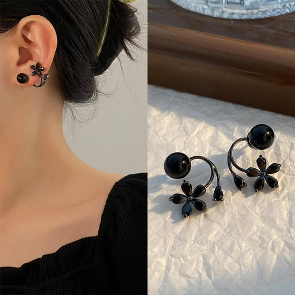 Black flower pearl earrings