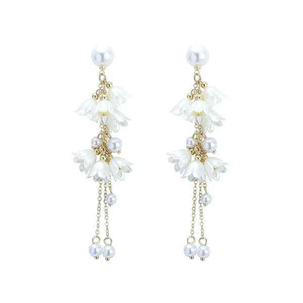 White Flower Pearl Tassel Earring