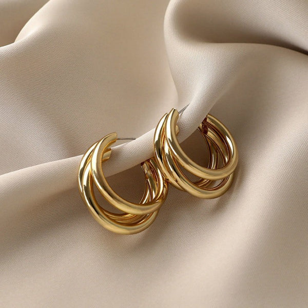 Pack Of 4 Amazing Hoop & Stud Earring