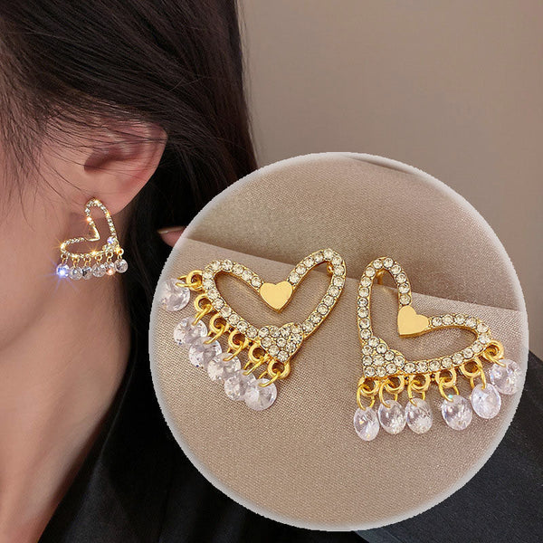 Heart Dangling Earring