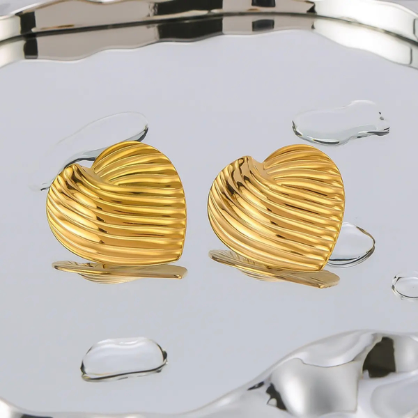 Anti tarnish gold type earrings