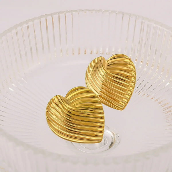 Anti tarnish gold type earrings