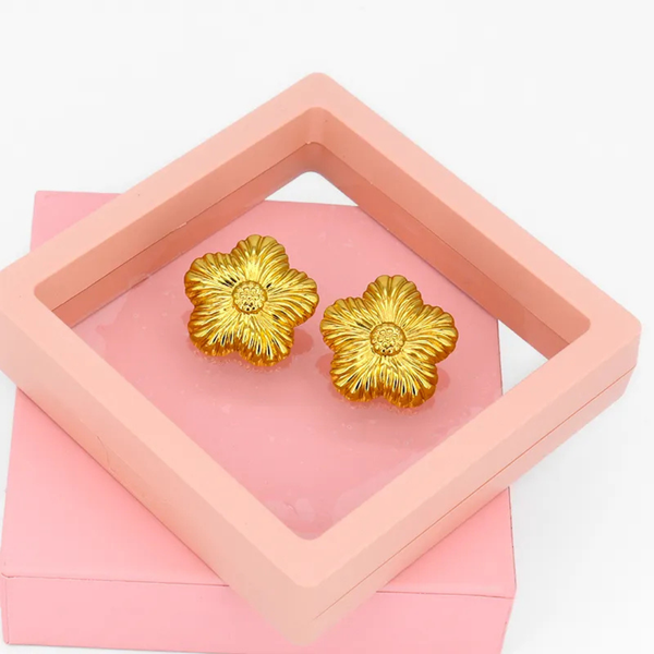 Anti tarnish gold flora earrings