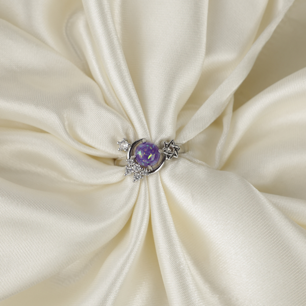Purple Star Sapphire Cabochon Ring in White Gold