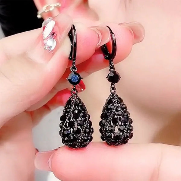 Elegant Black Crystal Drop Earrings