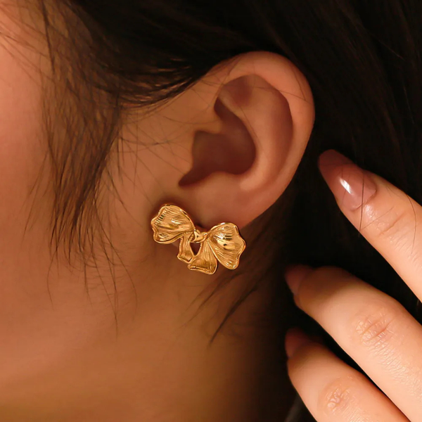 Anti tarnish gold small bow earrings