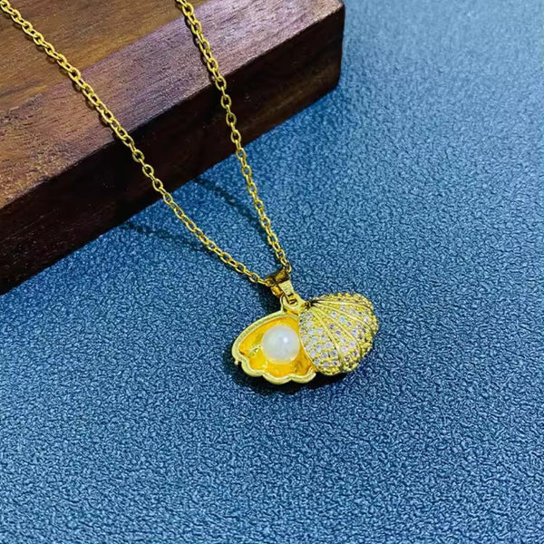 Seashell and Pearl Necklace