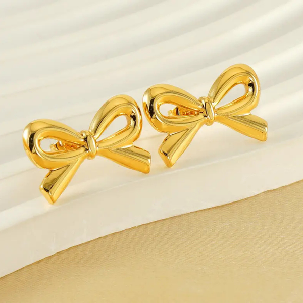 Anti tarnish cute bow earrings
