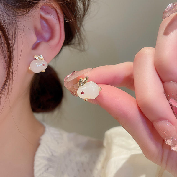 Love Korean Mini Rabbit Stud