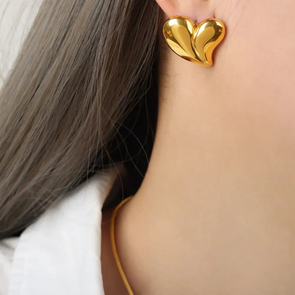 Anti tarnish love gold earrings