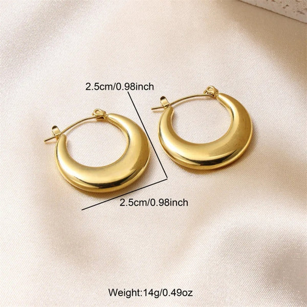 Anti tarnish simple golden earrings