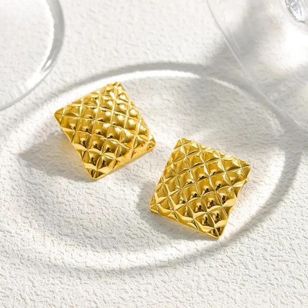 Anti tarnish chunky gold earrings