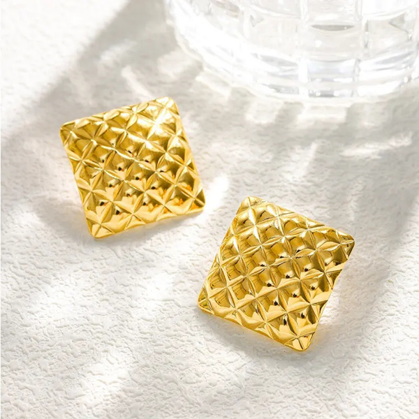 Anti tarnish chunky gold earrings
