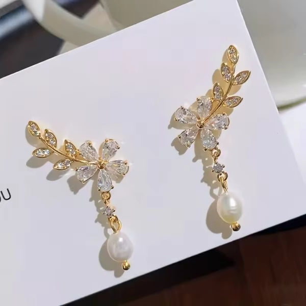 Flowery Leaf Pearl Hangings
