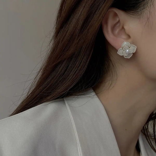 Four Petals Pearl Flower Stud Earring
