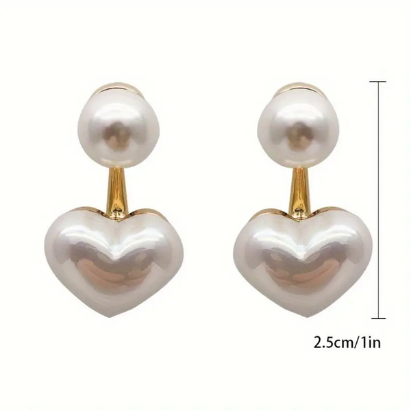Heart-shaped pearl earrings