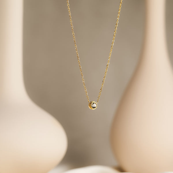 Circular Zirconia Diamond Pendant Necklace