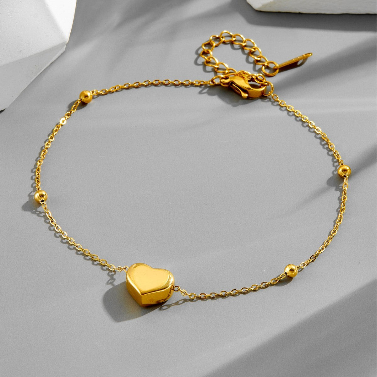 Amazing Gold Heart Chain Bracelet