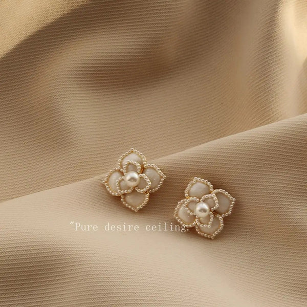 Four Petals Pearl Flower Stud Earring