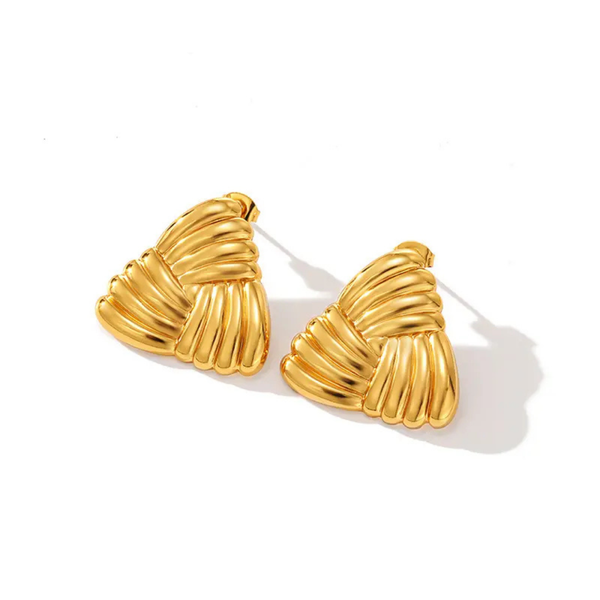 Anti tarnish cute shape earrings