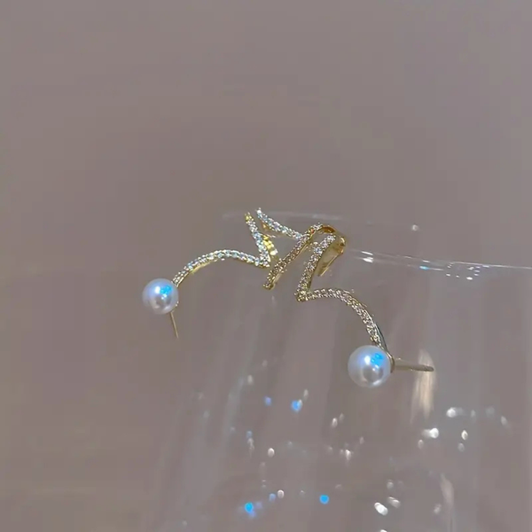 Pearl cuff stud earrings