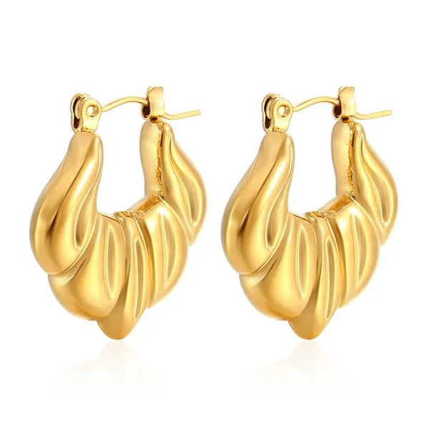 Anti tarnish golden color new hoop earrings