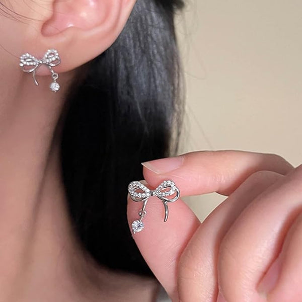Rhinestone bow stud earrings
