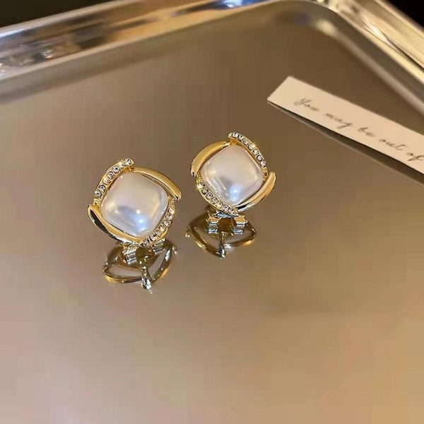 Gold Pearl Square Stud Earrings