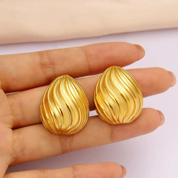 Anti Tarnish Golden Wave Style Stud Earrings
