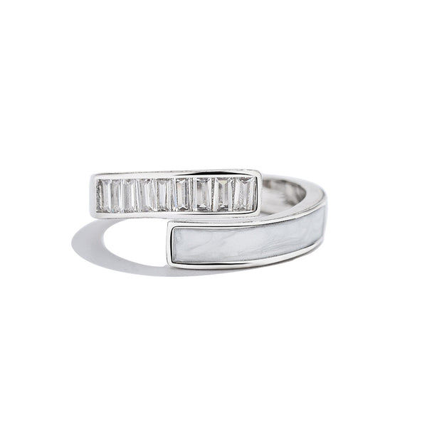 Nail Screw Baguette Zirconia Ring