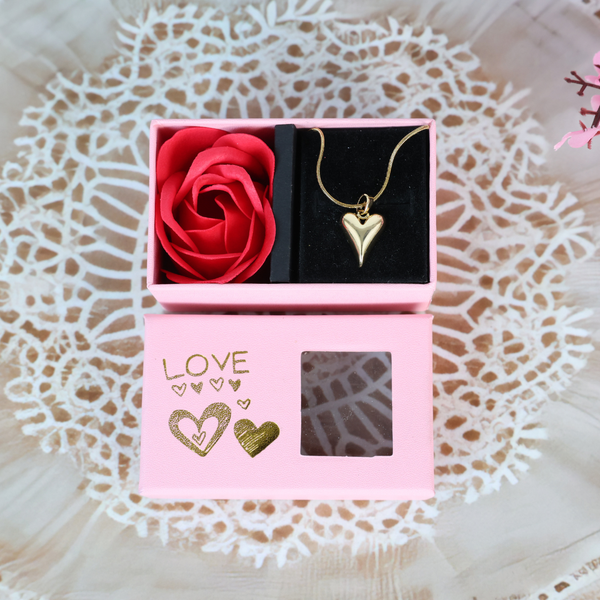 Love gold heart necklace