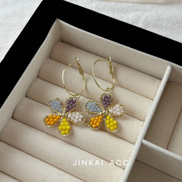 Flower Dangle Daisy Earring