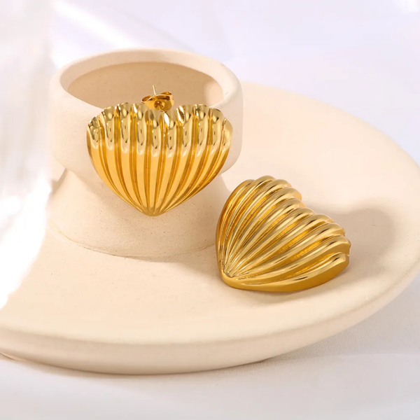 Anti Tarnish Cute Heart Earring