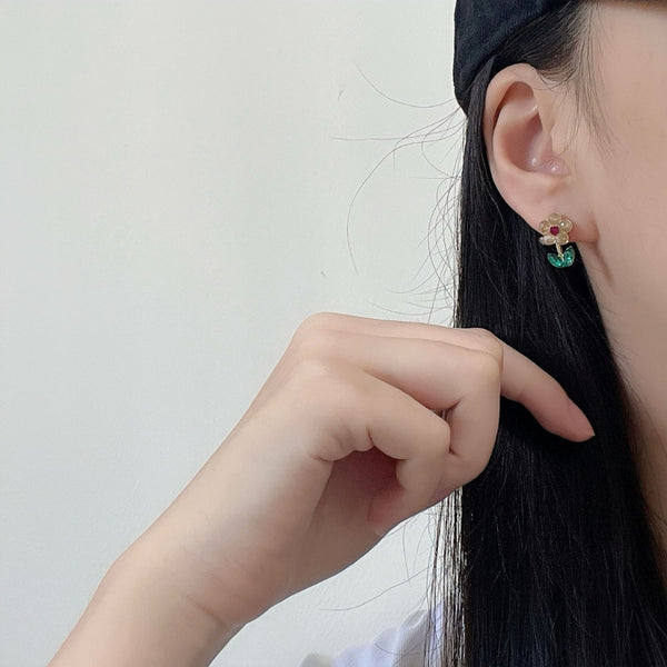 Small Flower earrings