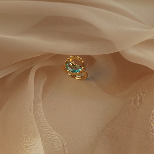 Love gold dolphin ring