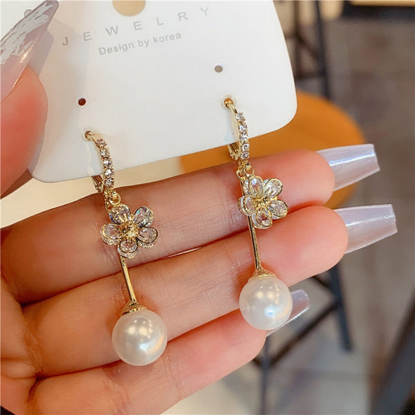 Pearl flower long tassel earring