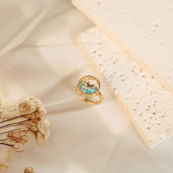 Love gold dolphin ring