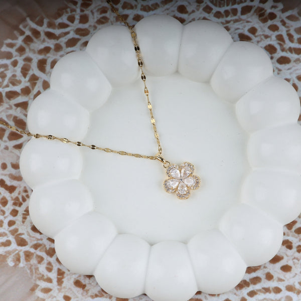 White Flower Five Petals Necklace