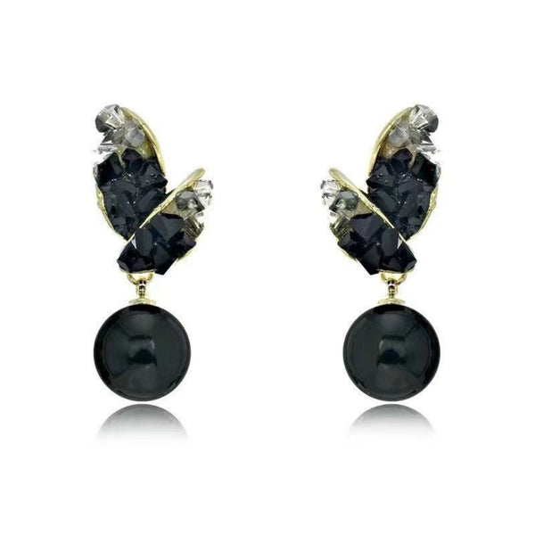 BLACK FLOWER WHITE PEARL EARRINGS