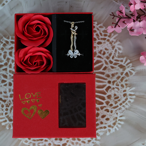 Love Hug Couple Necklace,Ring Set