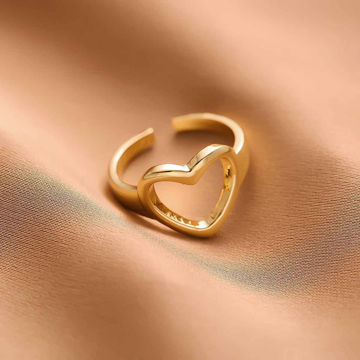 Stylish Golden Heart Ring