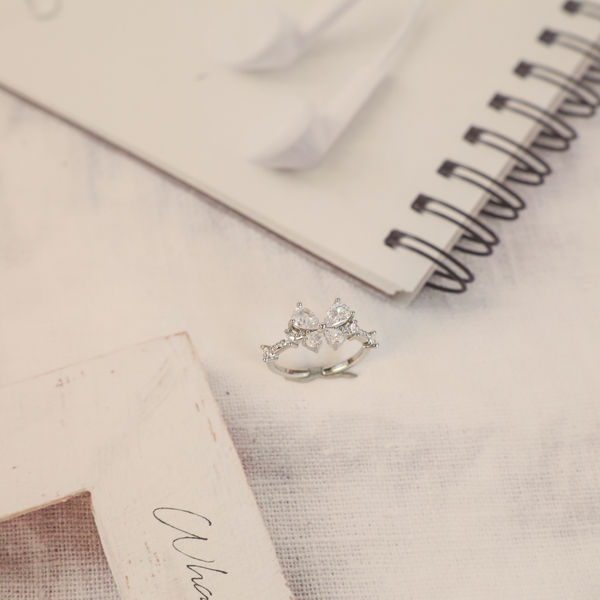 Love zirconia butterfly ring