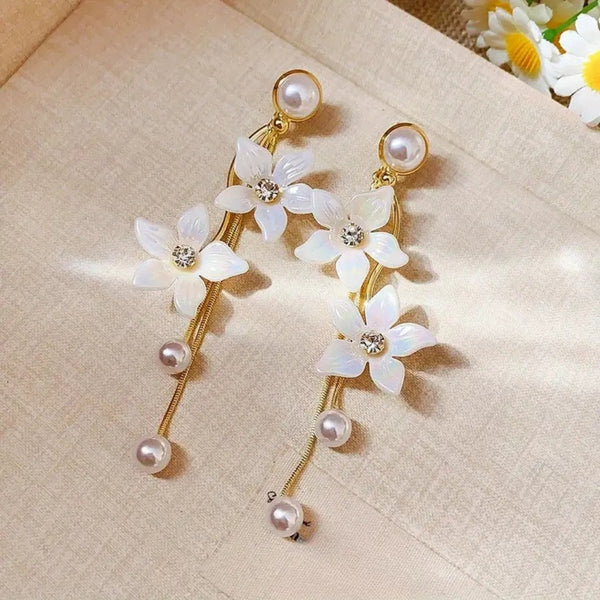 Flower pearl tassel earrings