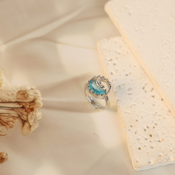 Love silver dolphine ring